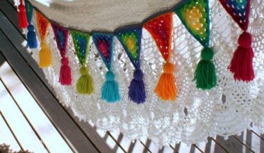 Örgü ile yapılmış hamaklar