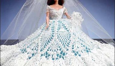 Örgü gelinlik bebek elbisesi