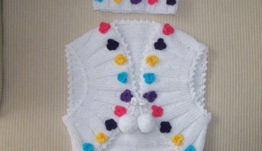 Çocuklar için örgü bolero