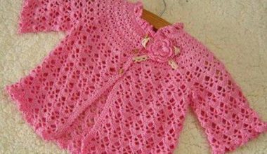 Pembe örgü bebek hırka