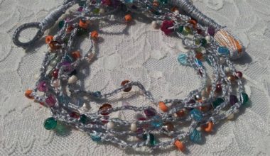 Boncuklu takı örneği