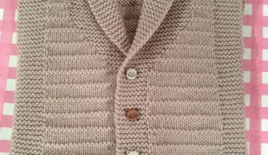 Erkek çocuk örgü yelek