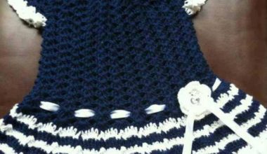 Lacivert ip ile örülmüş örgü çocuk elbise modelleri