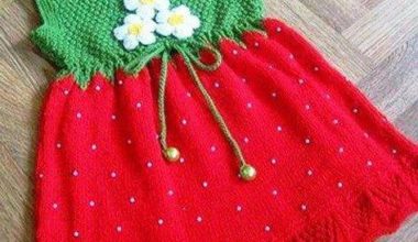 Kız çocukları için örgü elbise