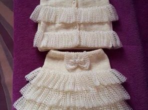 Kız çocukları için örgü takım