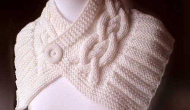 Beyaz örgü boyunluk