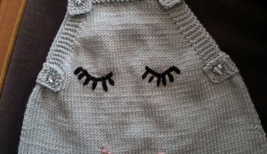 Kız çocukları için el örgüsü elbise