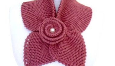 Pembe örgü boyunluk