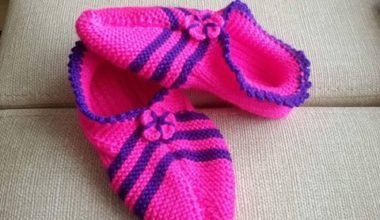 İki renkli örgü bayan patik