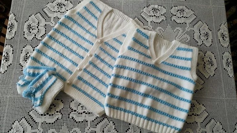 Mavi beyaz erkek çocuk örgüleri