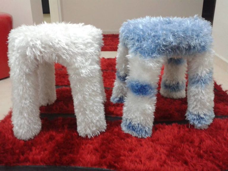 Sakallı ipten örgü tabure