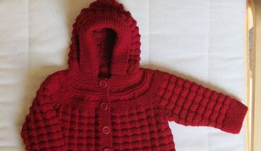 Kırmızı örgü kız çocuk hırka