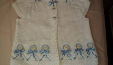 Şık örgü çocuk yelek