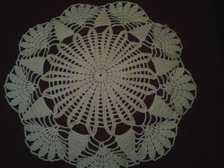 Beyaz dantel yatak odası danteli