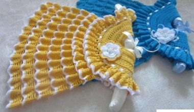 Tığ ile işlenilmiş örgü çocuk elbise