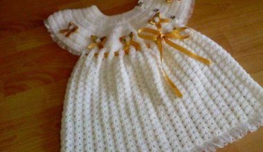 Beyaz örgü kız çocuk elbise