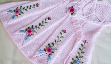 Kız çocuk işlemeli örgü elbise