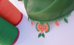 Renkli iğne oyası modeli