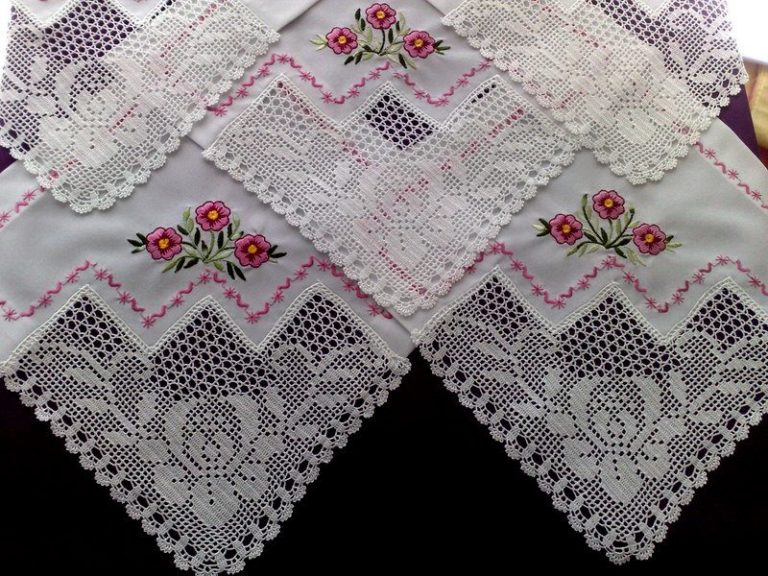 Beyaz dantel mutfak peçetesi