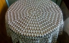 Beyaz fiskos örgü dantel örtüsü