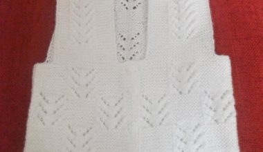 Örgü bebek yelek modelleri