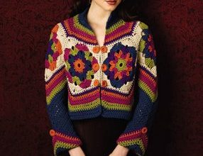 cicek desenli örgü hirka kazak modeli ornegi renkli v yakali modeli