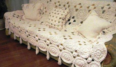 El örgüsü koltuk örtüsü