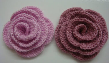 Motifli örgü çiçek yapımı