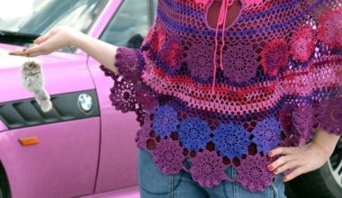 Tığ işi renkli örgü bebek panço