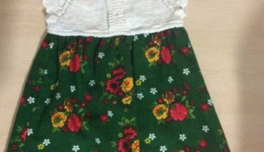 Kız çocukları için kumaşla tasarlanmış örgü elbise