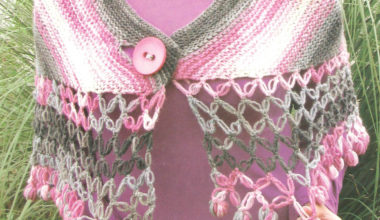 Düğmeli bayan şal modeli