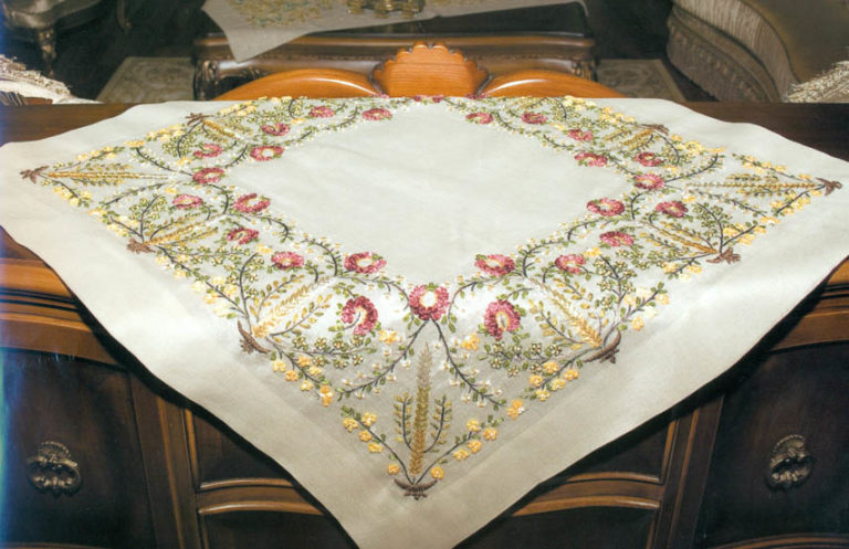 Kurdale nakışı ile örtüler