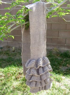 orgu modeli firfirli dantel atkilar gri renklerde salkim ornegi