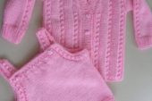 Pembe örgü bebek takımları