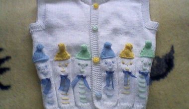 Beyaz çocuk yeleği